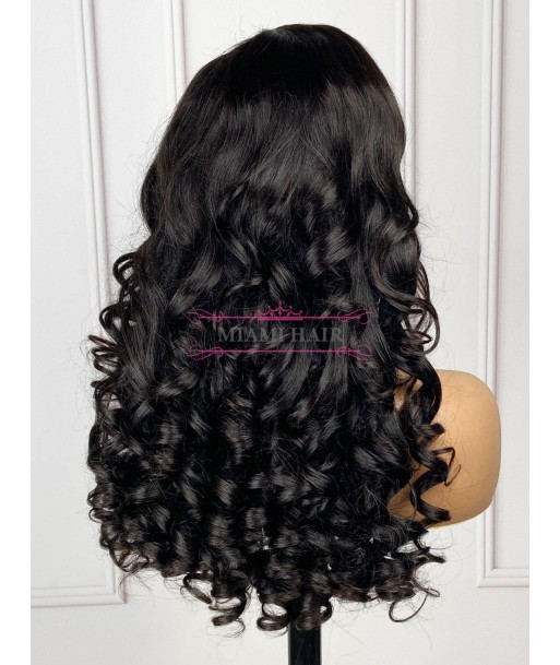 Perruque Lace Wig 13x4 Loose Body Wave - avec Effet Presque Double Drawn et Maximum de Volume en Cheveux Remy pas cher