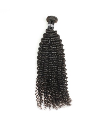 Kinky Curly Weaving est présent 